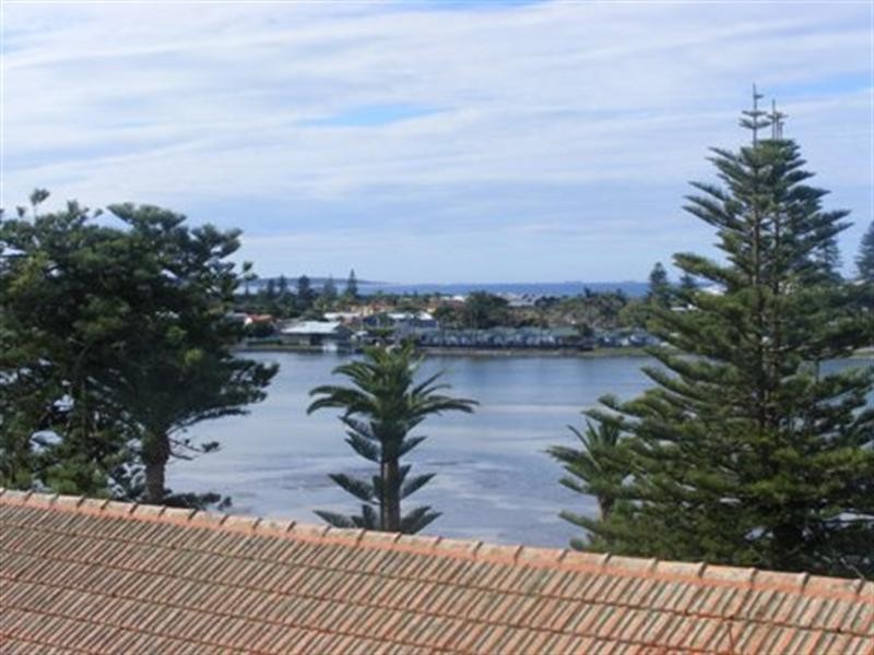 Room 401/89-95 The Entrance Road, The Entrance NSW 2261