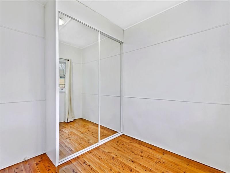 6 Ventura Avenue, Bateau Bay NSW 2261