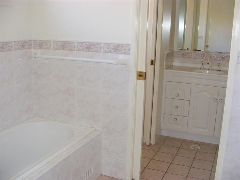 69a Oakland Avenue, The Entrance NSW 2261