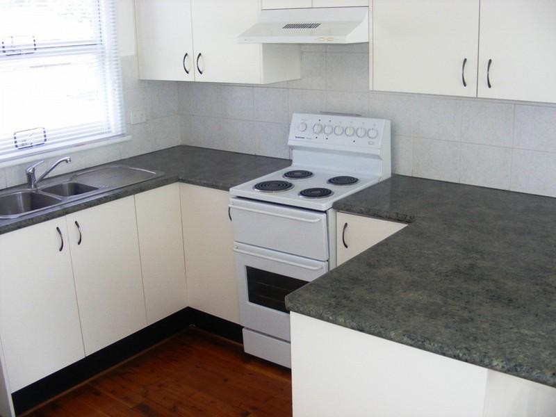 20 Hinemoa Avenue, Killarney Vale NSW 2261