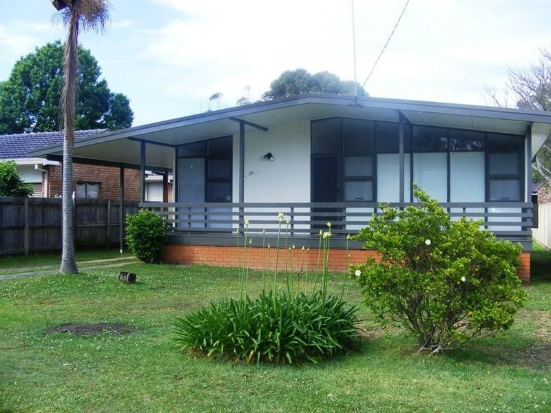 20 Hinemoa Avenue, Killarney Vale NSW 2261