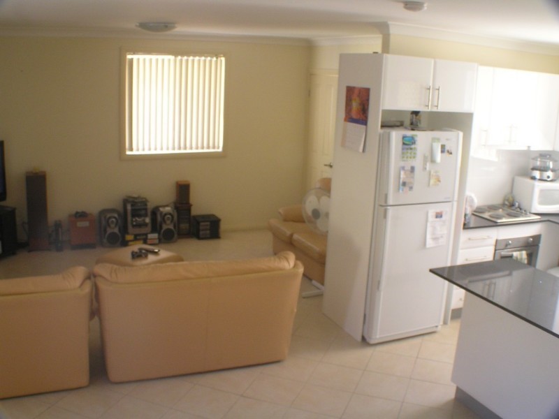 2/372 The Entrance Road, Long Jetty NSW 2261