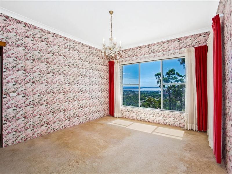 64 Berne Street, Bateau Bay NSW 2261