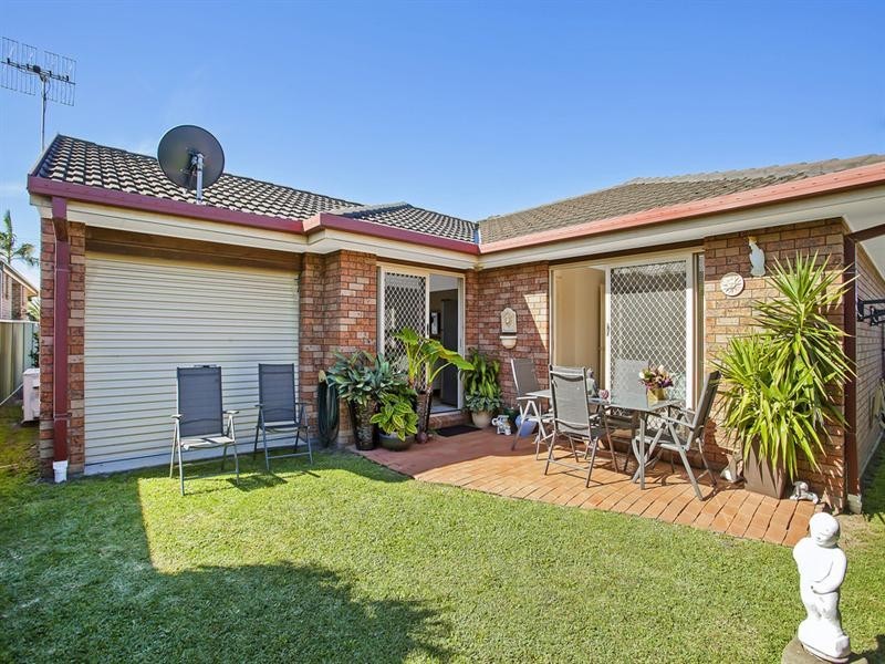 17 Yethonga Avenue, Blue Bay NSW 2261
