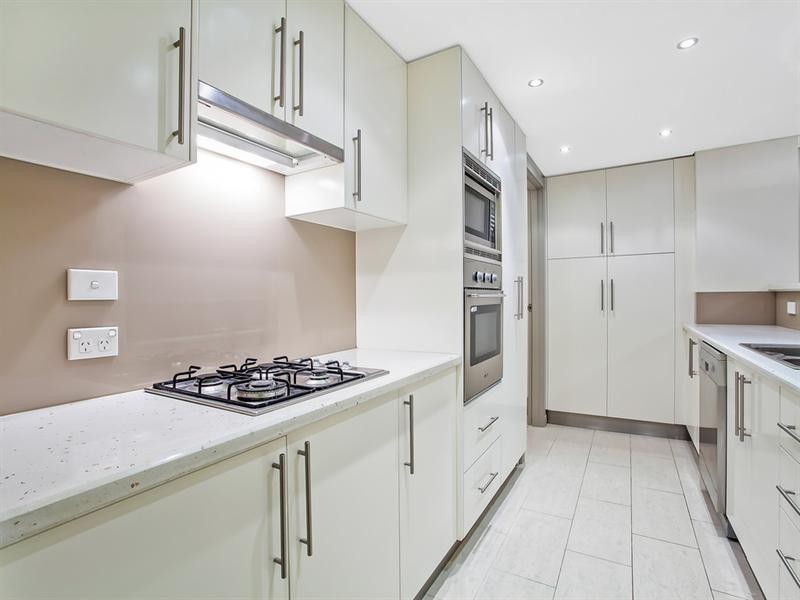 2/2-8 Ozone Street, The Entrance NSW 2261