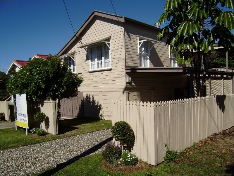 11 Cowen Street, Margate QLD 4019