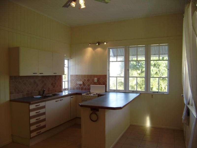 11 Cowen Street, Margate QLD 4019