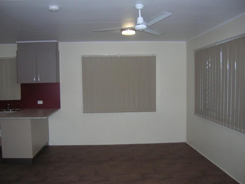 4 Centaur Street, Redcliffe QLD 4020