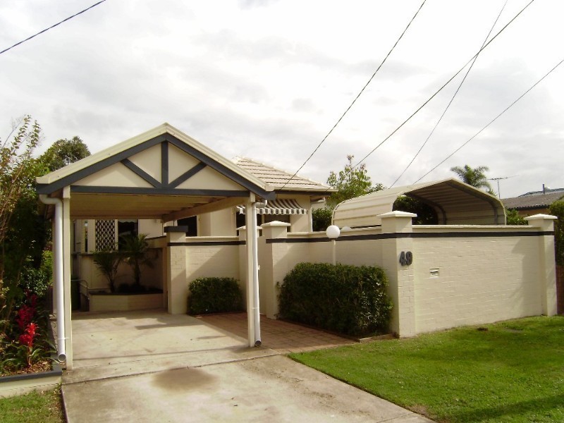 49 McLennan Street, Woody Point QLD 4019