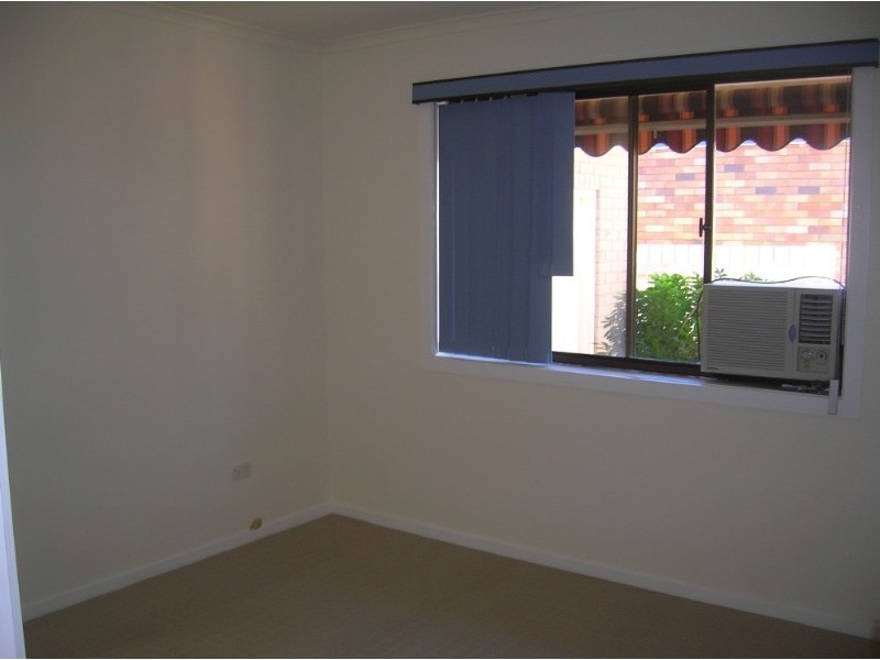 1 Murphy Street, Scarborough QLD 4020