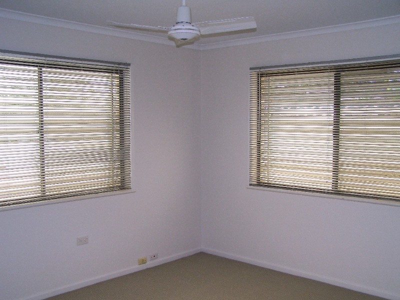 21 Pinewood Street, Redcliffe QLD 4020