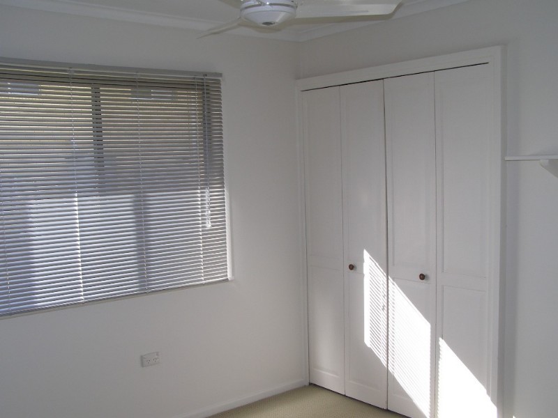 21 Pinewood Street, Redcliffe QLD 4020