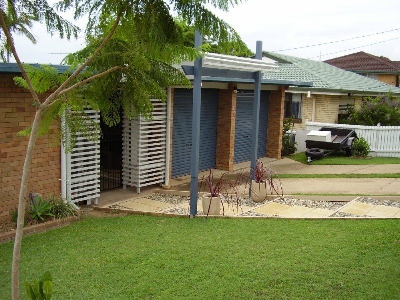 22 Houghton Avenue, Redcliffe QLD 4020
