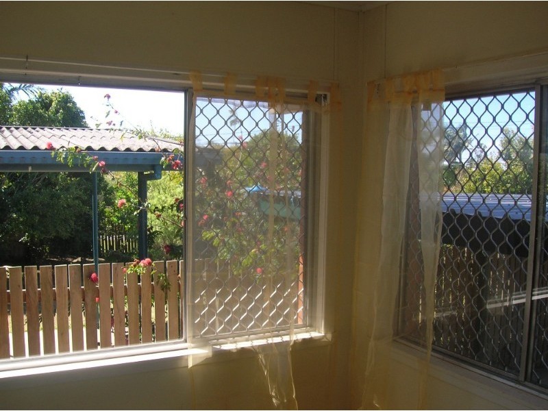 3 Knights Terrace, Margate QLD 4019