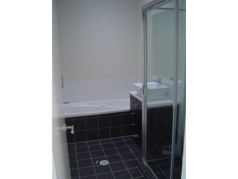 8/415 Scarborough Road, Scarborough QLD 4020