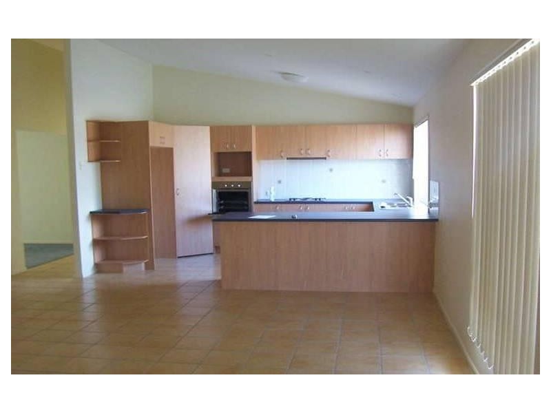 19 Springsure Parade, North Lakes QLD 4509