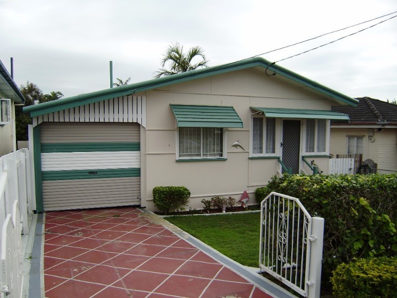 52 Ewan Street, Margate QLD 4019