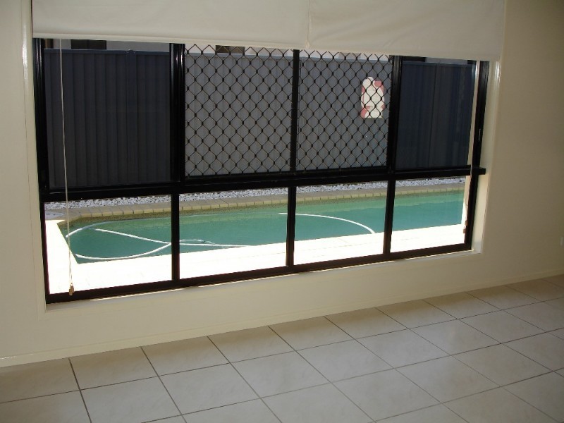 27 Aurora Place, Kippa-ring QLD 4021