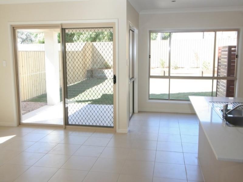 30 Lucas Street, Scarborough QLD 4020