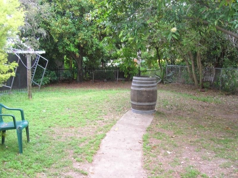 5 Louis Street, Redcliffe QLD 4020