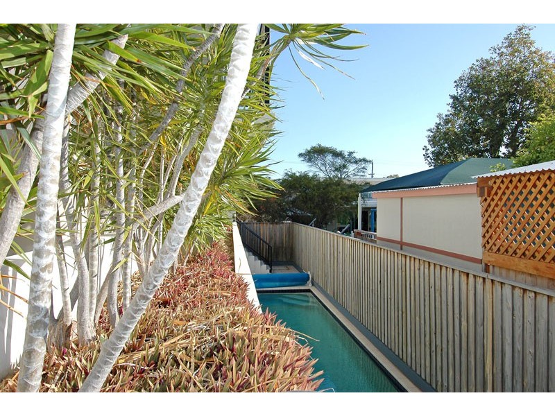 10/33 Humpybong Esplanade, Redcliffe QLD 4020