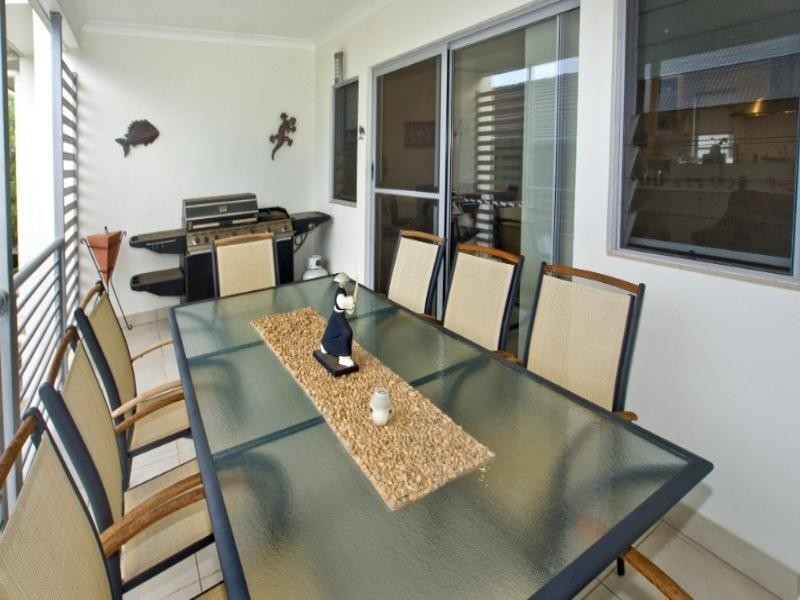 5/415 Scarborough Road, Scarborough QLD 4020