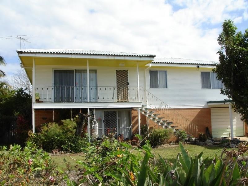 1 Croston Street, Clontarf QLD 4357