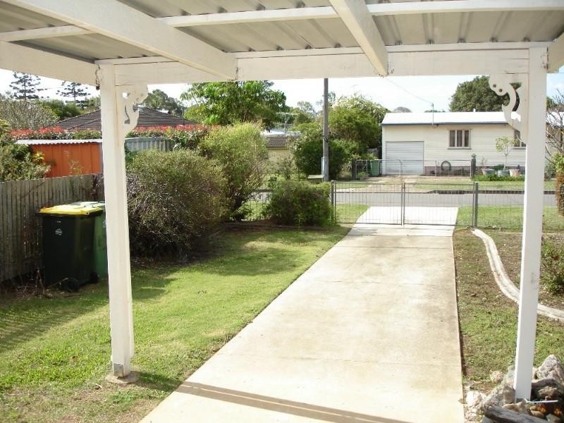 1 Croston Street, Clontarf QLD 4357