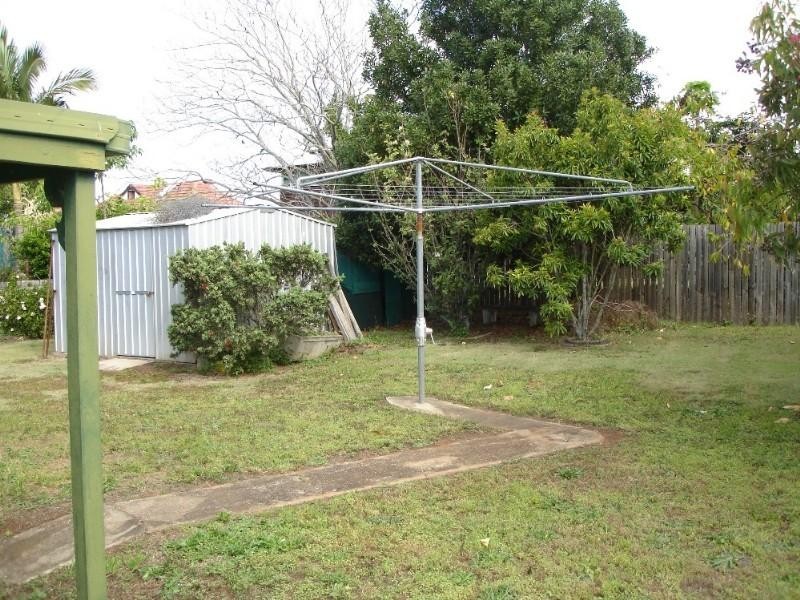 1 Croston Street, Clontarf QLD 4357