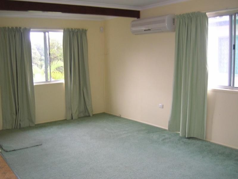 50 Gertrude Street, Redcliffe QLD 4020