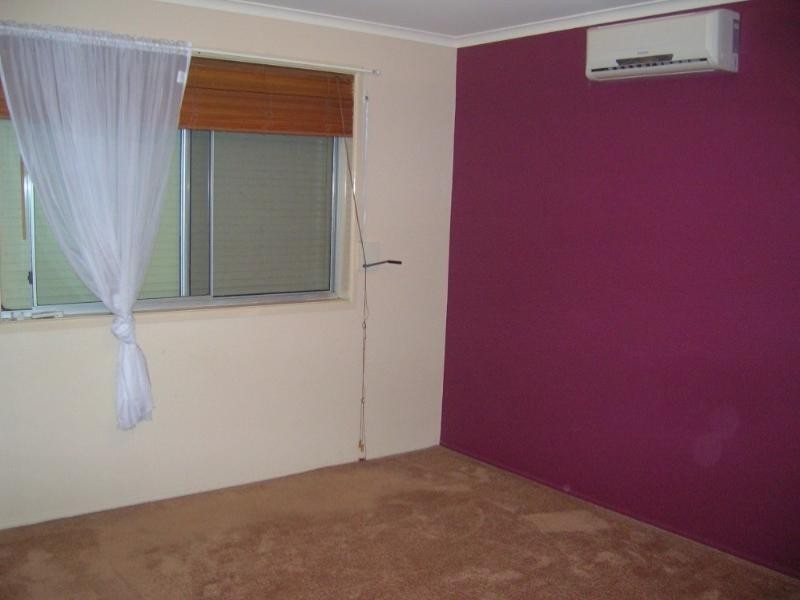 1 Pownall Crescent, Margate QLD 4019