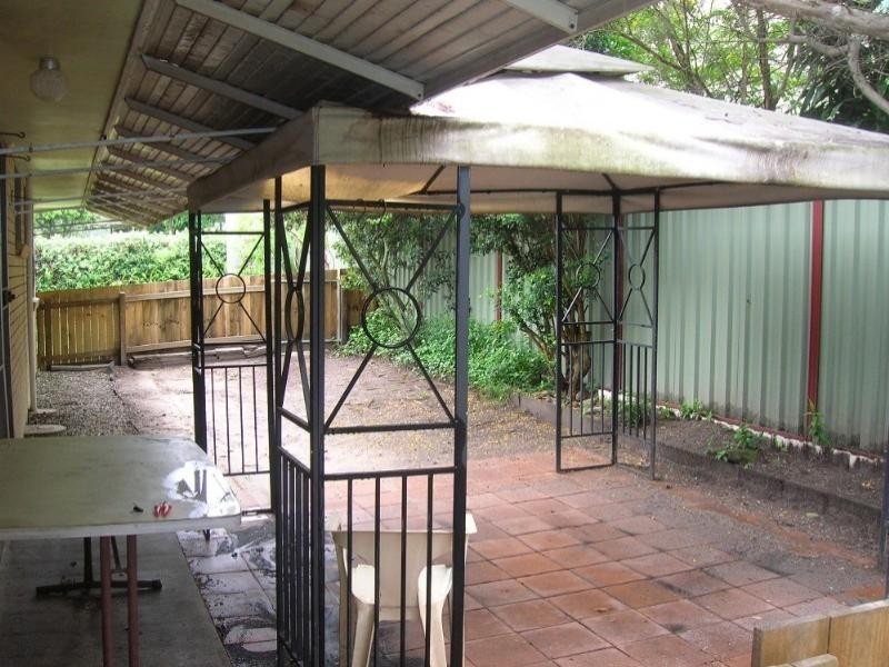 1 Pownall Crescent, Margate QLD 4019