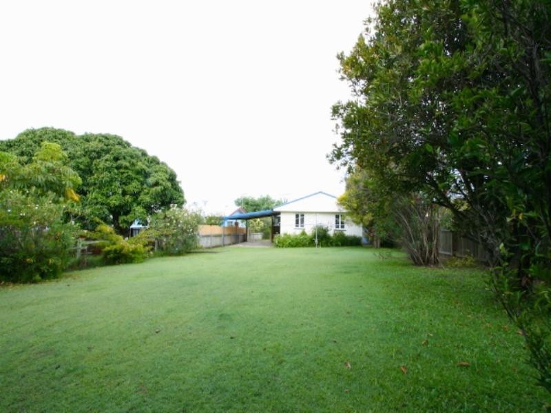 7 Knights Terrace, Margate QLD 4019