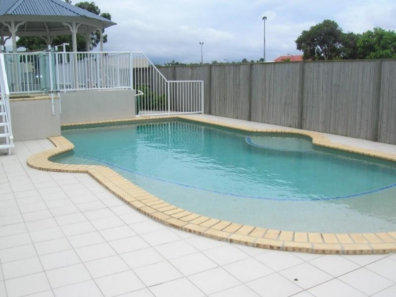 2/12 Duffield Road, Margate QLD 4019