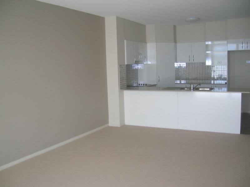2/12 Duffield Road, Margate QLD 4019
