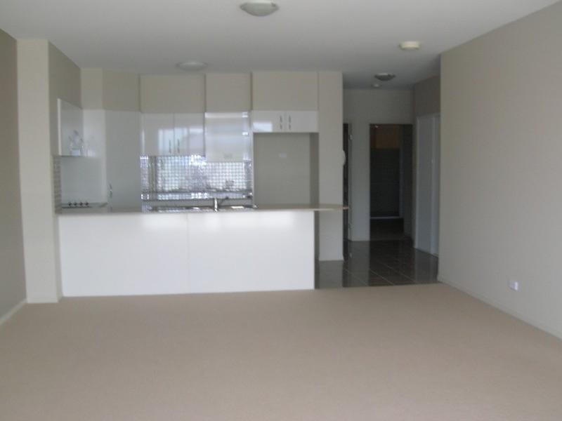2/12 Duffield Road, Margate QLD 4019