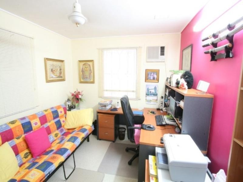 24 Redbank Road, Redcliffe QLD 4020