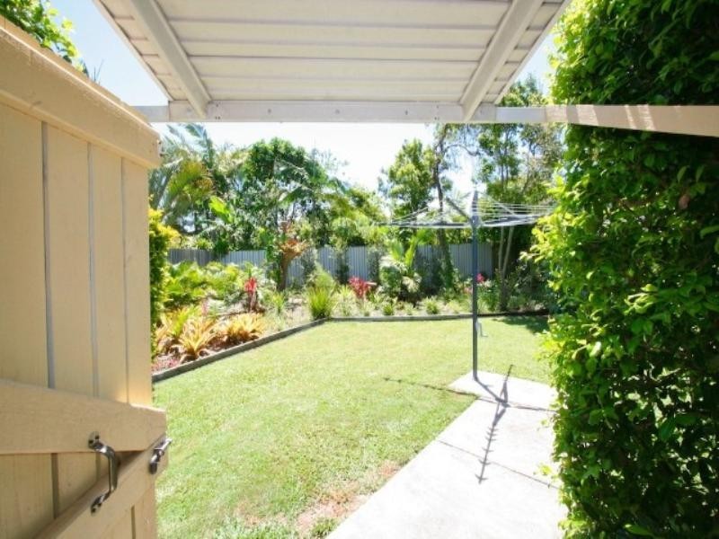 24 Redbank Road, Redcliffe QLD 4020