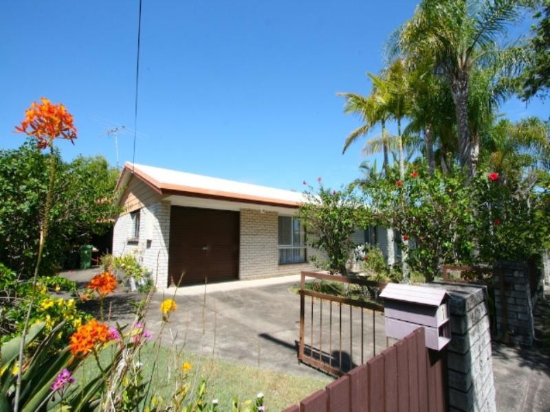 1 Brandon Court, Kippa-ring QLD 4021