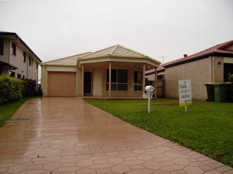 5 Aleisha Court, Redcliffe QLD 4020