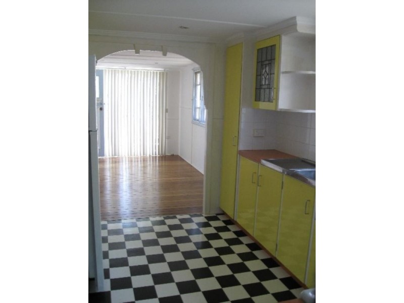 9 Dunbar Street, Margate QLD 4019