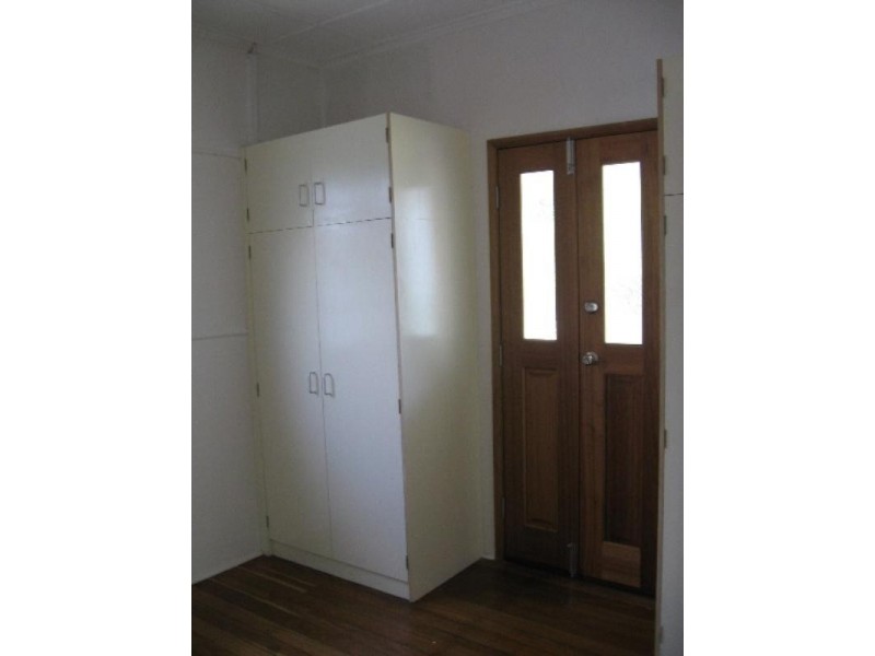 9 Dunbar Street, Margate QLD 4019