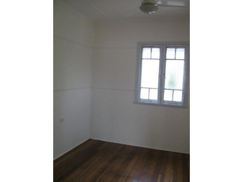 9 Dunbar Street, Margate QLD 4019