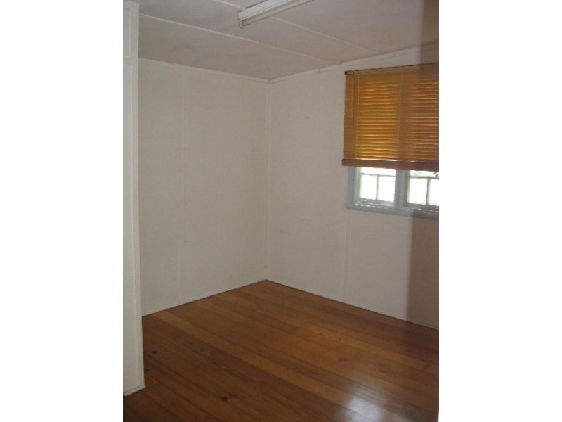 9 Dunbar Street, Margate QLD 4019