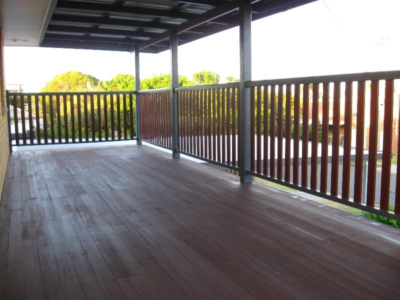 12 Peterson Street, Scarborough QLD 4020