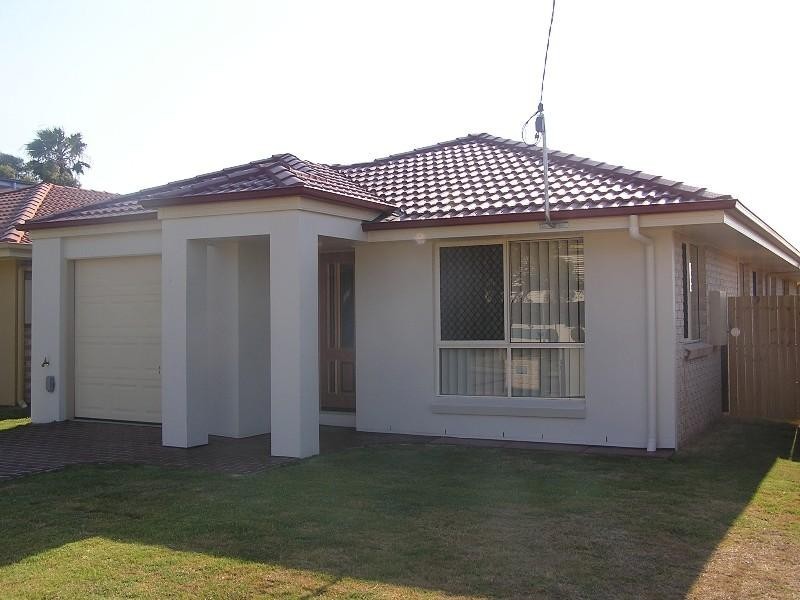 47 Ettie Street, Redcliffe QLD 4020