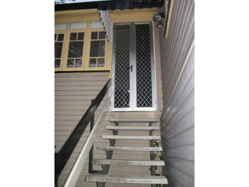 29 Georgina Street, Woody Point QLD 4019