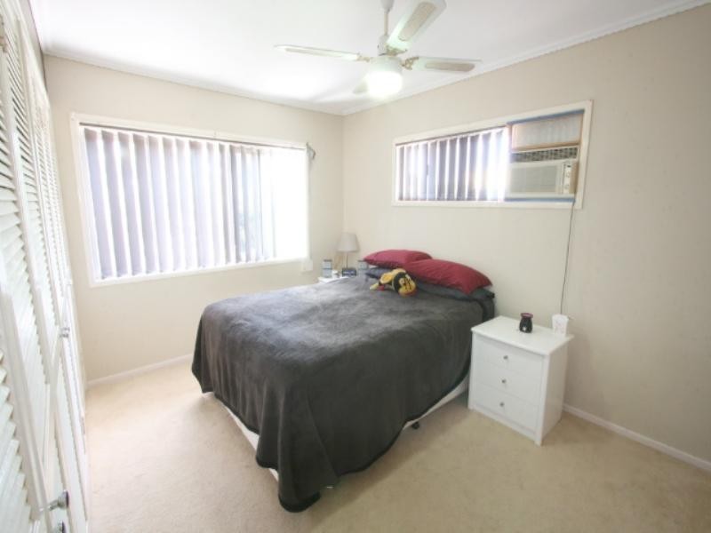 11 Hungerford Street, Kippa-ring QLD 4021