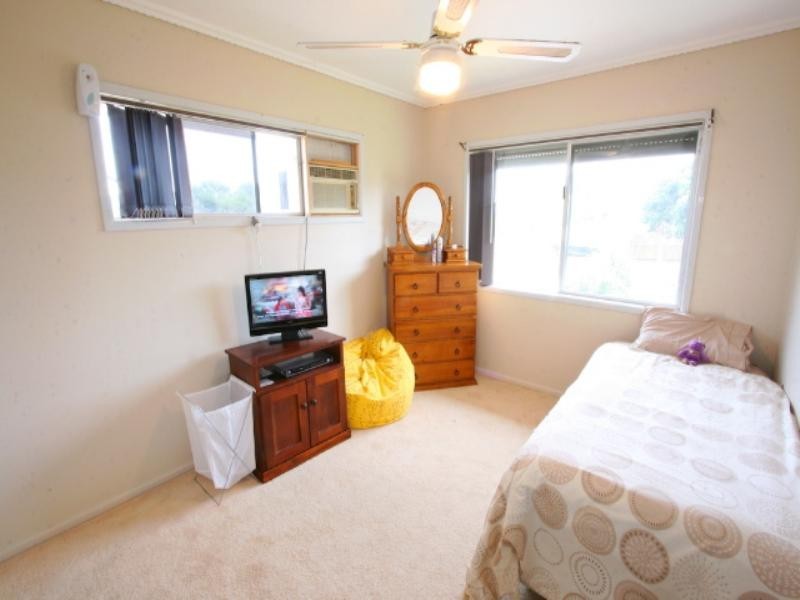 11 Hungerford Street, Kippa-ring QLD 4021