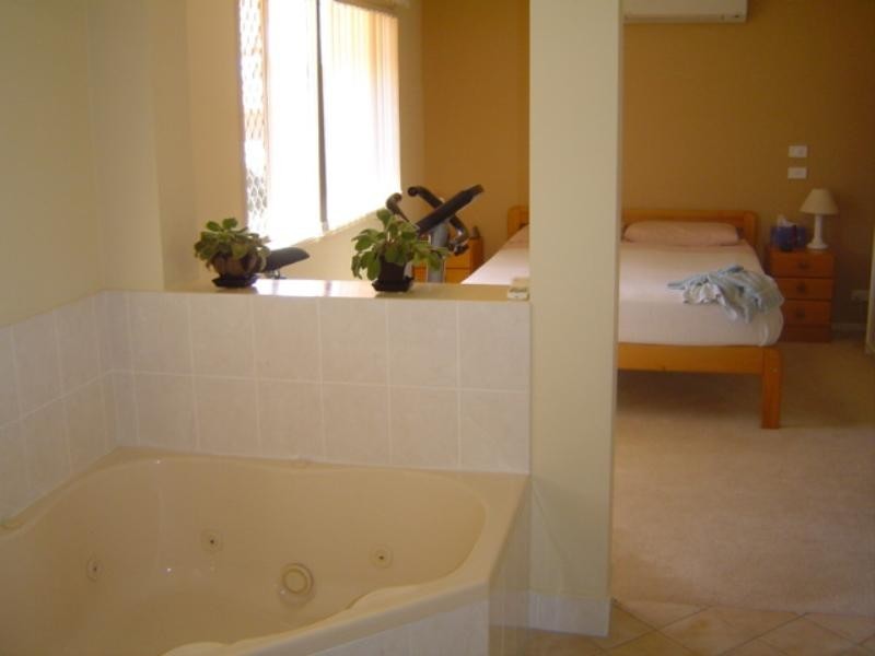 40B Shields Street, Redcliffe QLD 4020